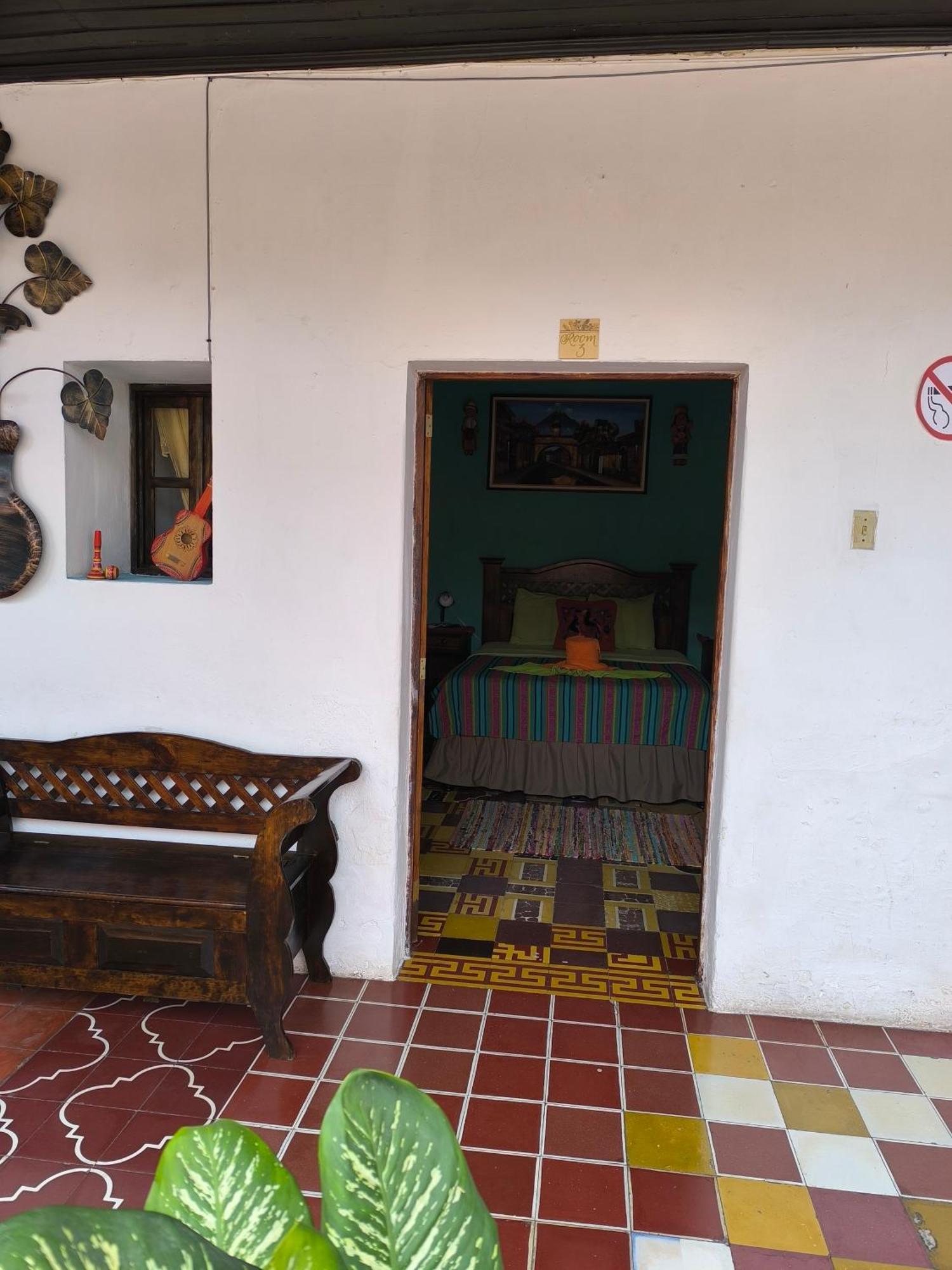Hotel Francisco'S La Merced Antigua Exterior photo
