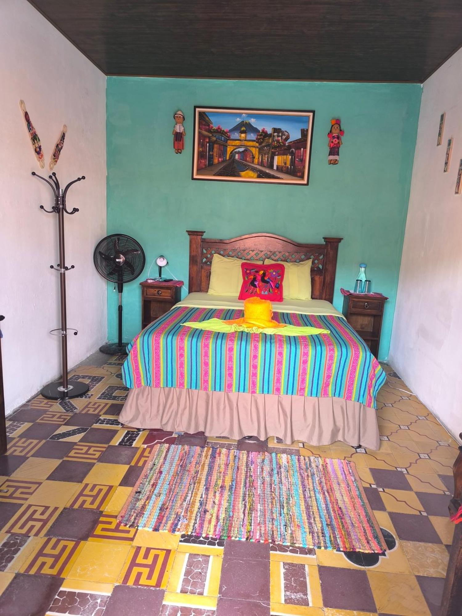 Hotel Francisco'S La Merced Antigua Exterior photo