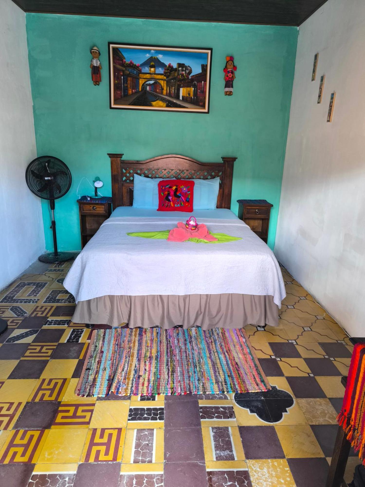 Hotel Francisco'S La Merced Antigua Exterior photo