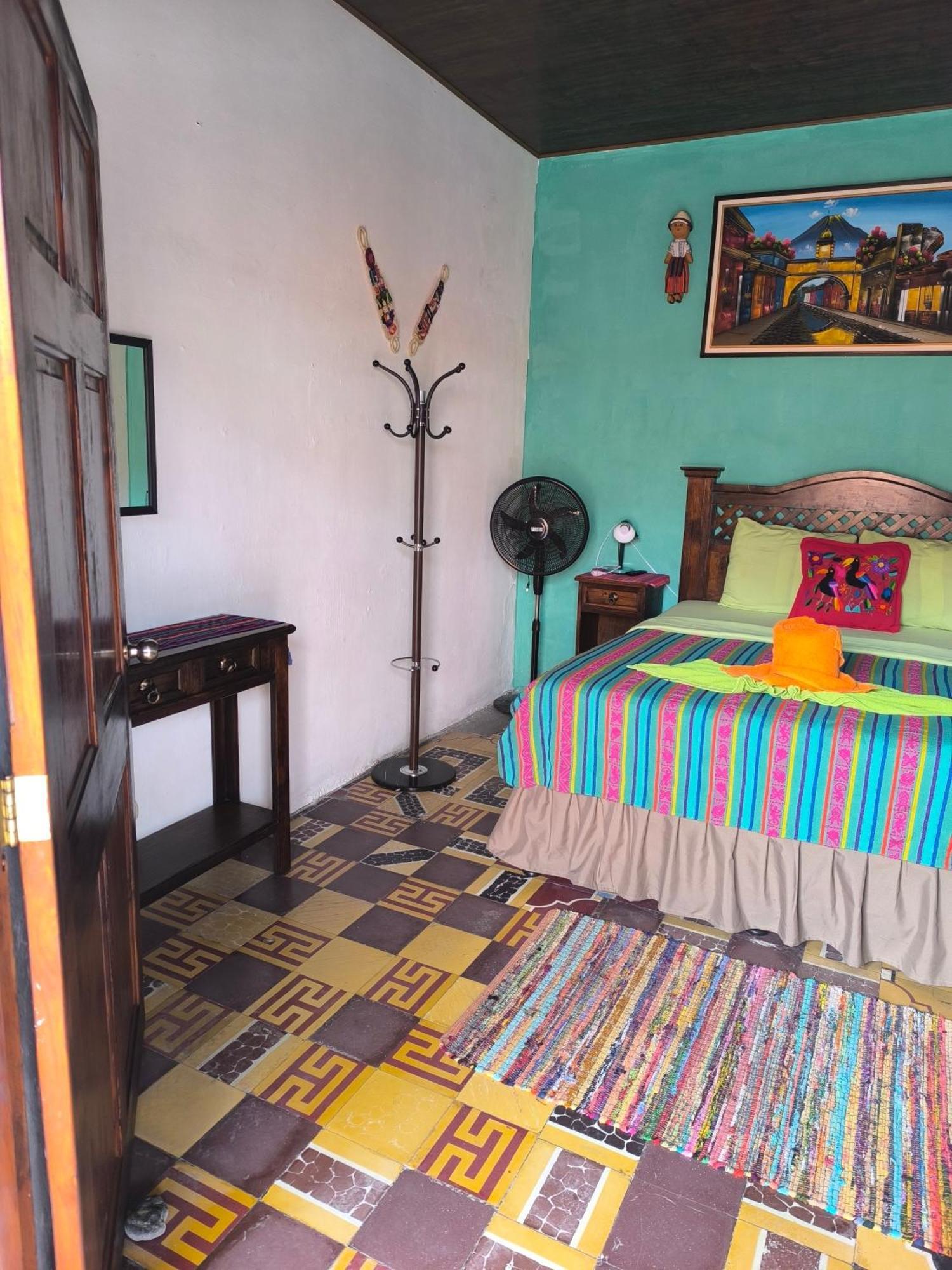 Hotel Francisco'S La Merced Antigua Exterior photo
